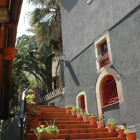 Le Palme Bed & Breakfast Naso